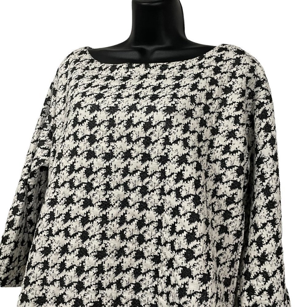 Charming Charlie Black White Houndstooth Sweater - Picture 3 of 6